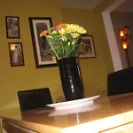 بيت ضيافة Woodlawn House كيلارني