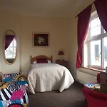 Woodlawn House كيلارني