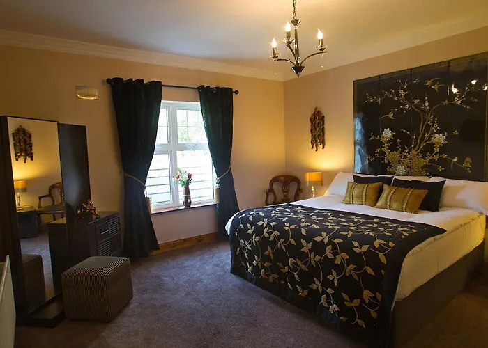 Woodlawn House בית הארחה